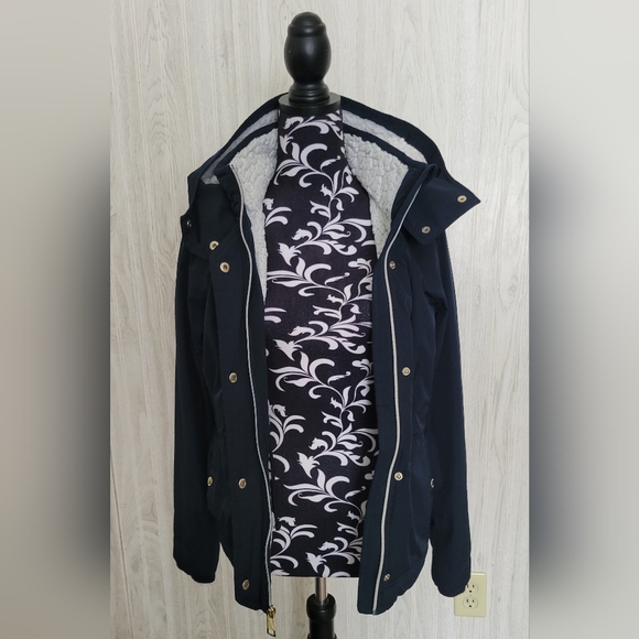 Women's Hollister Size S Sherpa Lined Navy Jacket All-Weather Collection - Picture 12 of 16